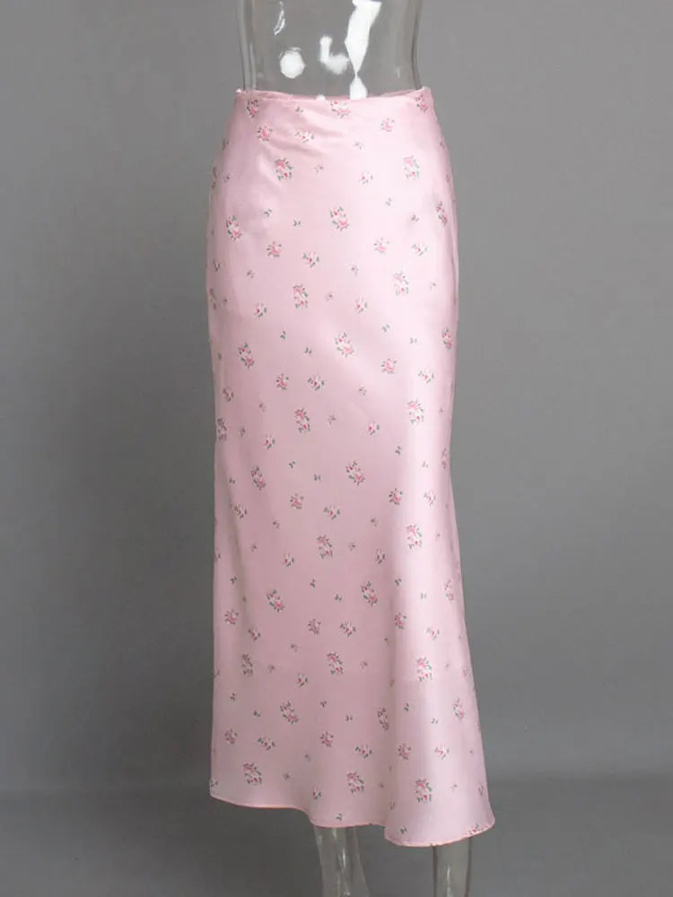 Couture Kiss Skirt