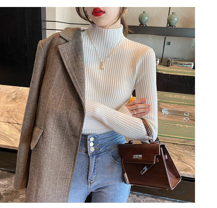 Elegant Basic Top