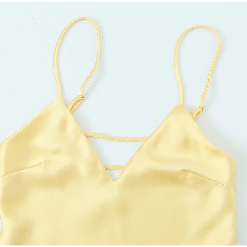 De Satin Dress