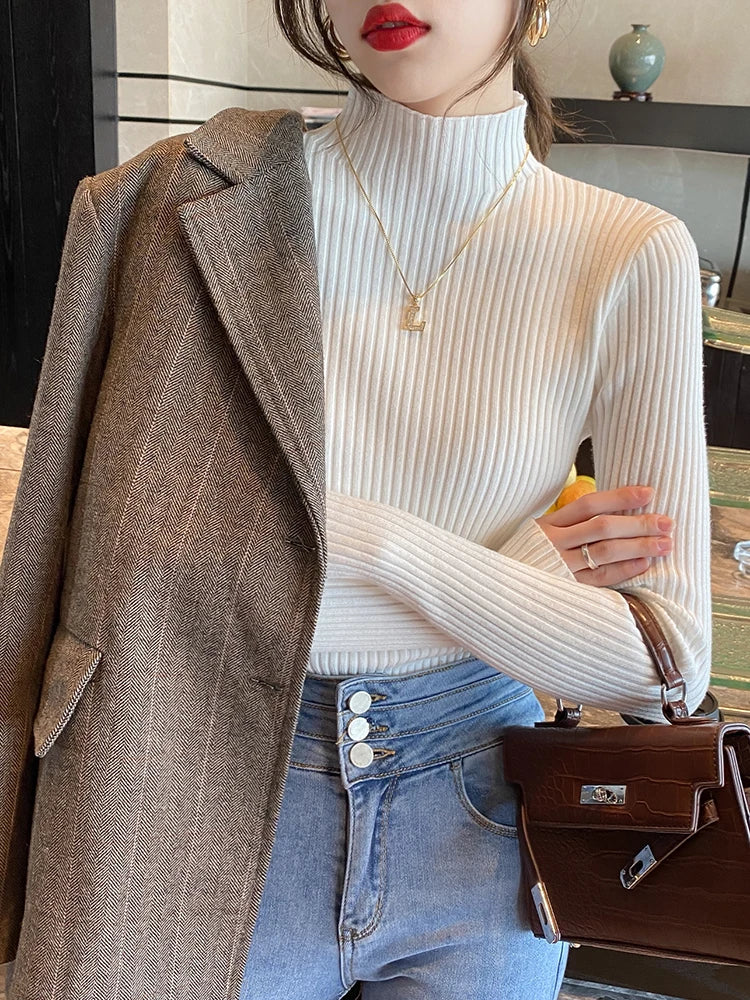 Elegant Basic Top