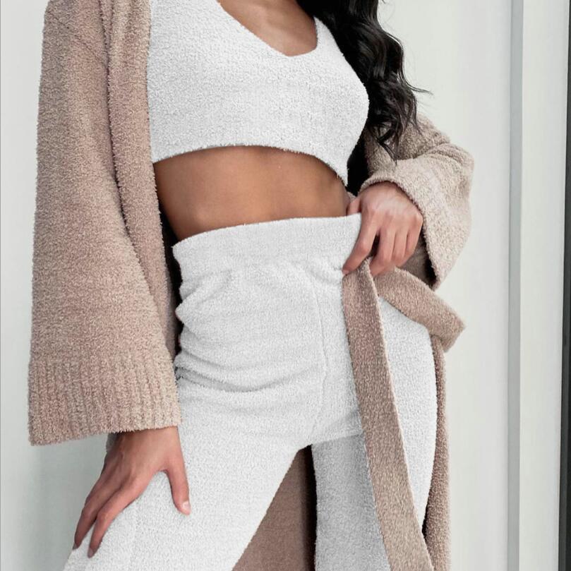 Snug Lounge Set
