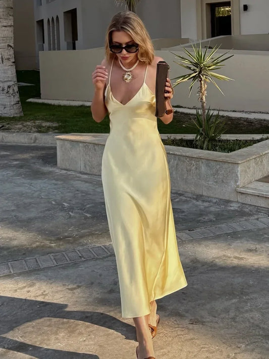 De Satin Dress