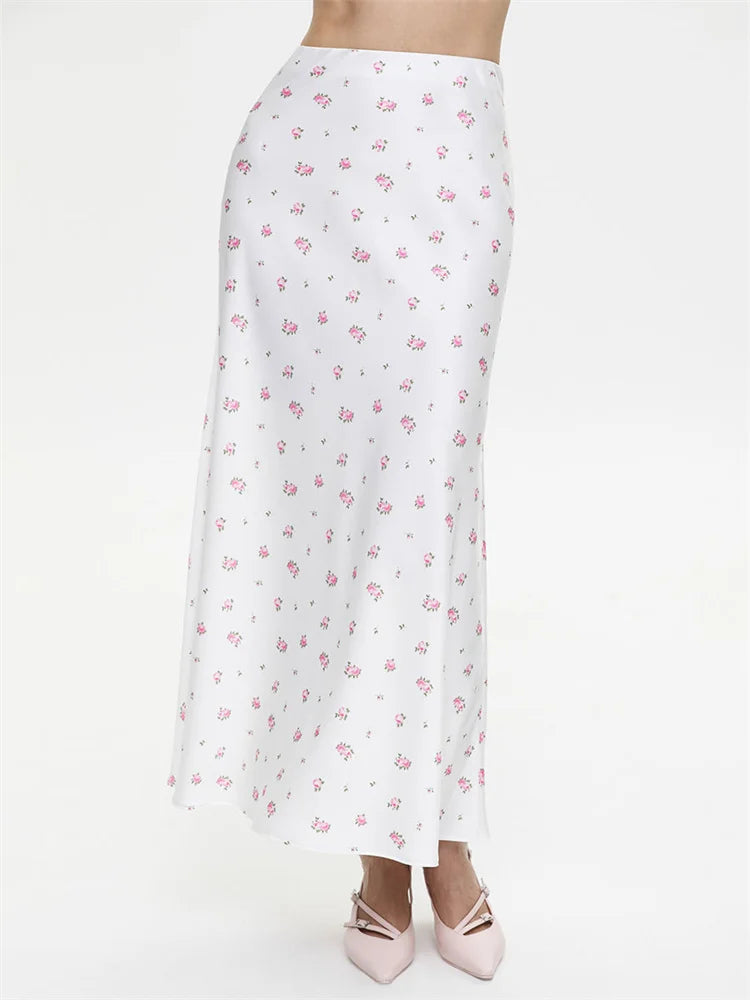 Couture Kiss Skirt